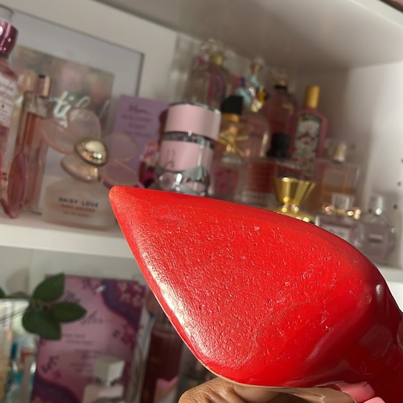 Christian Louboutin ; So Kate Pumps - Picture 6 of 12